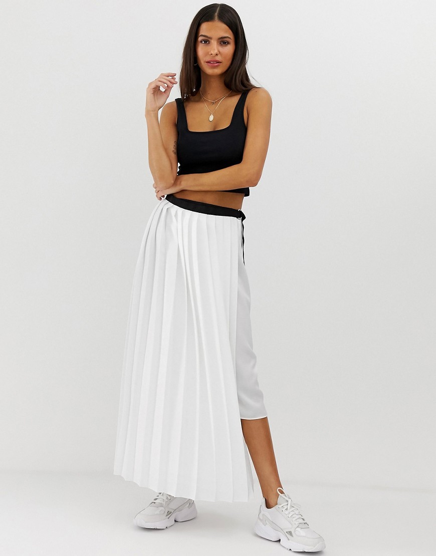 River Island pleated midi skirt with contrast belt in white
