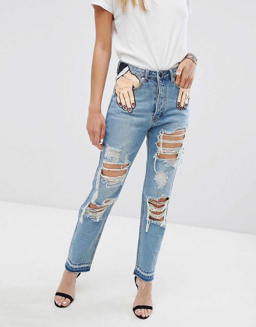 Signature 8 festival hand in pocket jeans with rips