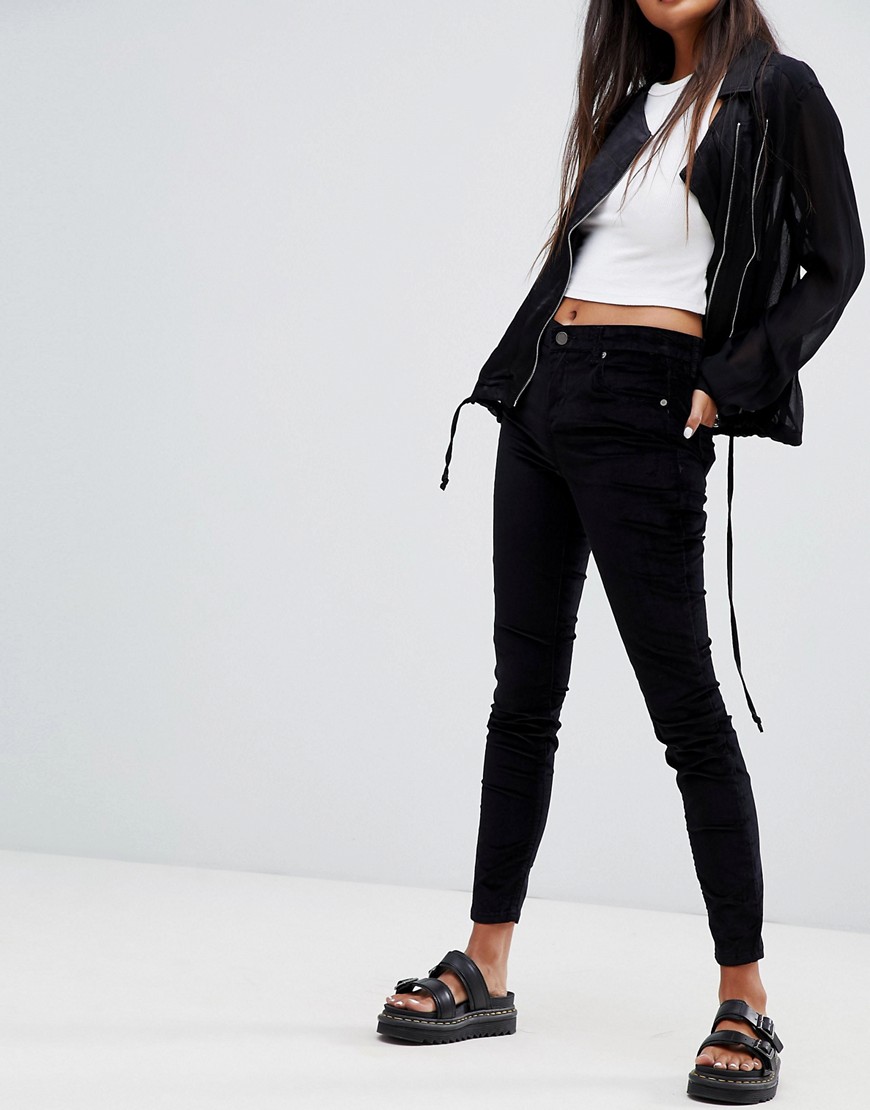 Blank NYC Cropped Skinny Jeans