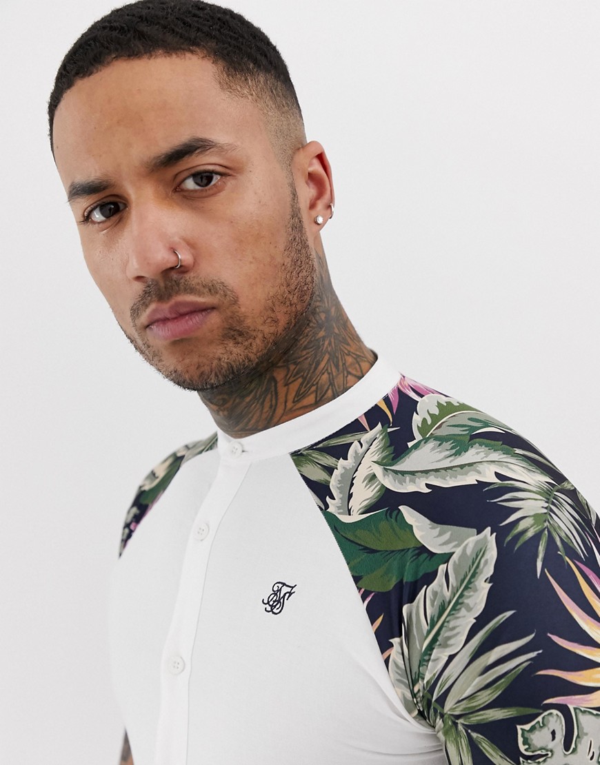 SikSilk short sleeve shirt in white with contrast sleeves
