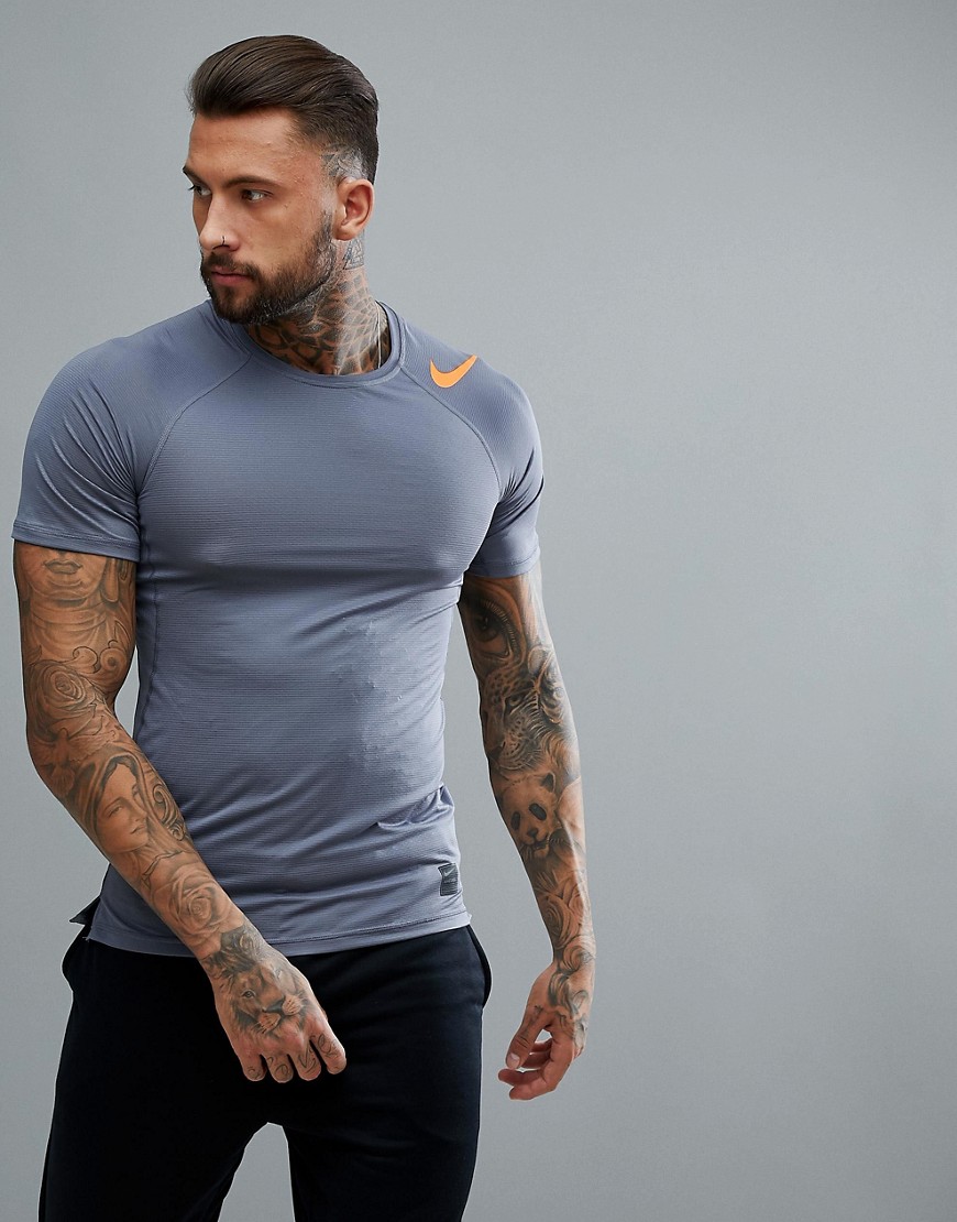 Nike Training Hypercool Fitted T-Shirt In Grey 887109-011 - Grey