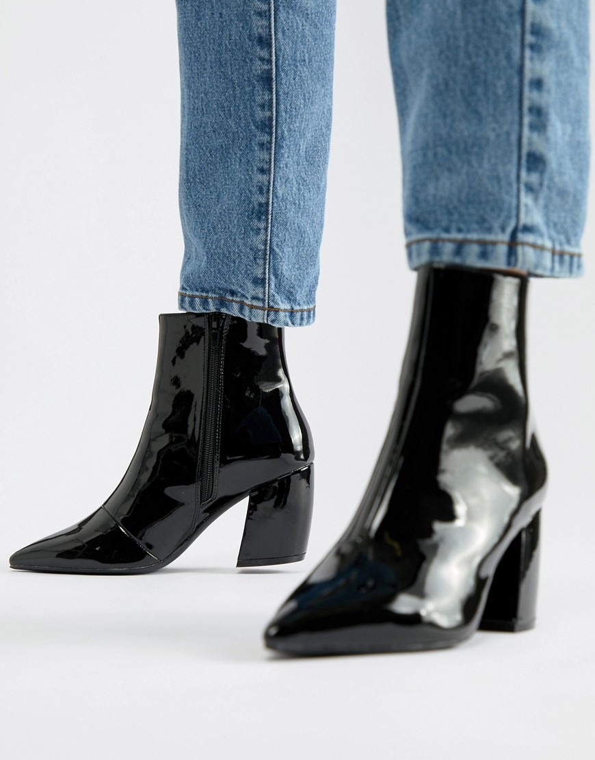 Qupid Block Heeled Ankle Boots