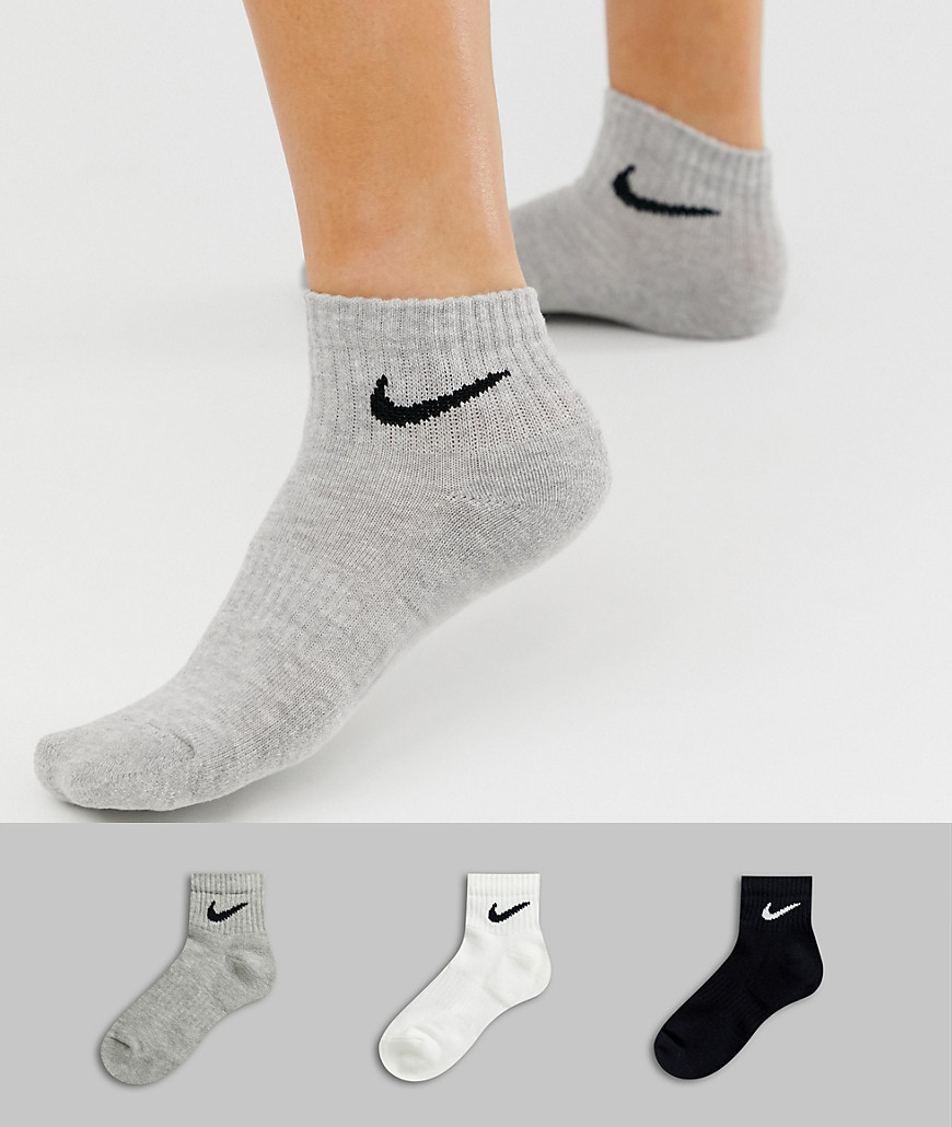 Nike black white and grey 3 pack ankle socks