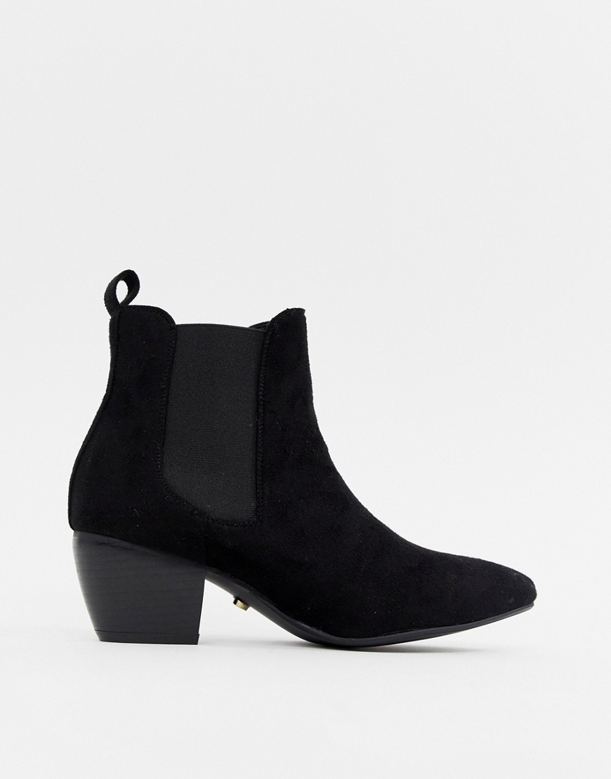 Oasis heeled chelsea boots in black