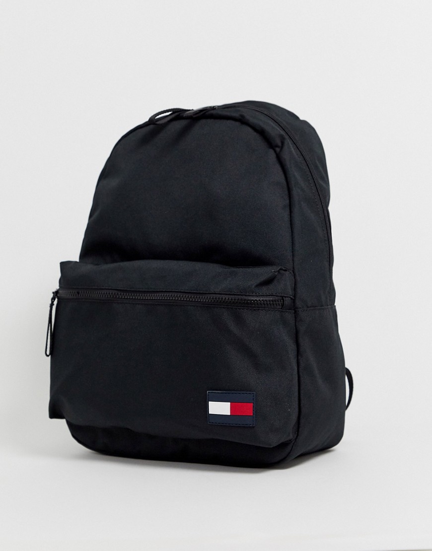 Tommy Hilfiger backpack in black with flag logo