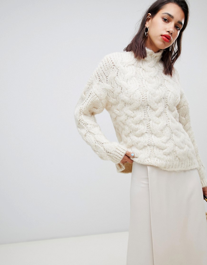 Mango oversized chunky cable knitted jumper in light beige - Beige
