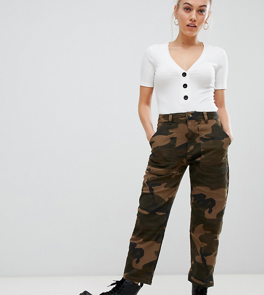 New Look Petite camo trousers in green