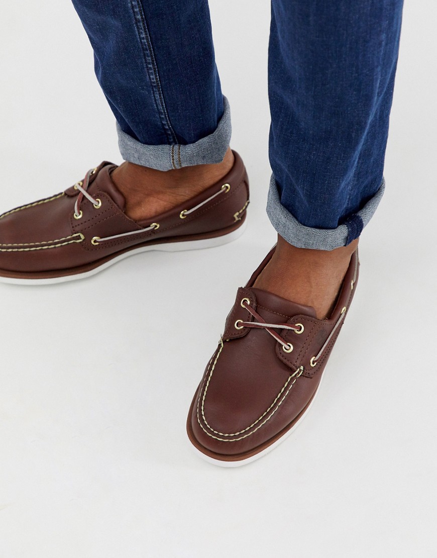 Timberland classic boat shoes in brown leather