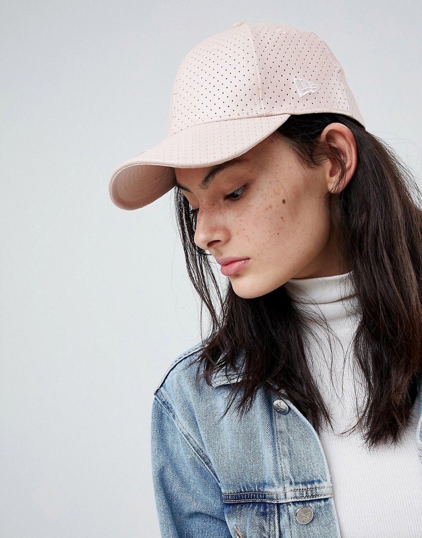 New Era 9Forty Pink Perforated PU Cap