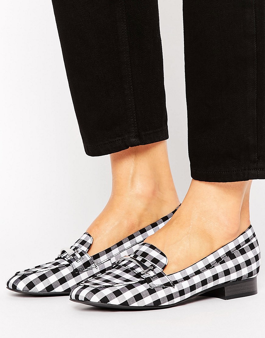New Look Gingham Check Loafer - Black pattern
