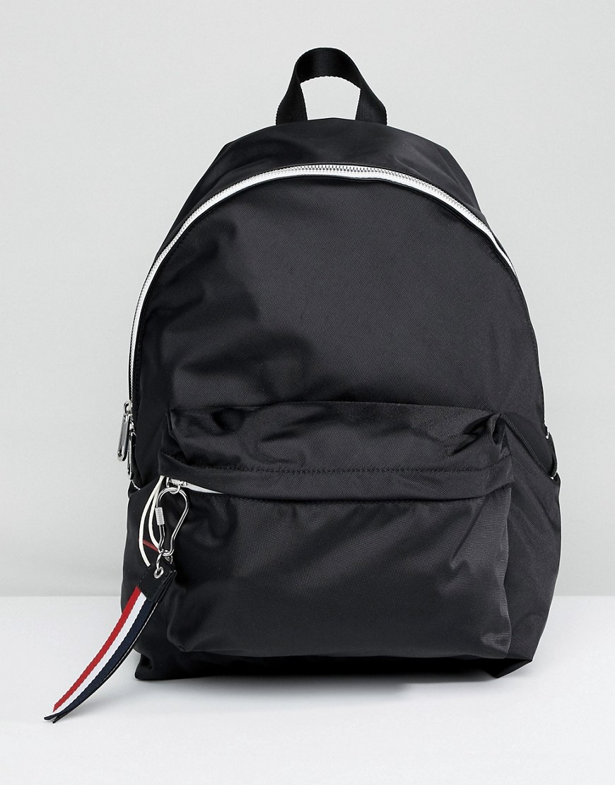 Tommy Jeans Logo Backpack in Black - Black 1