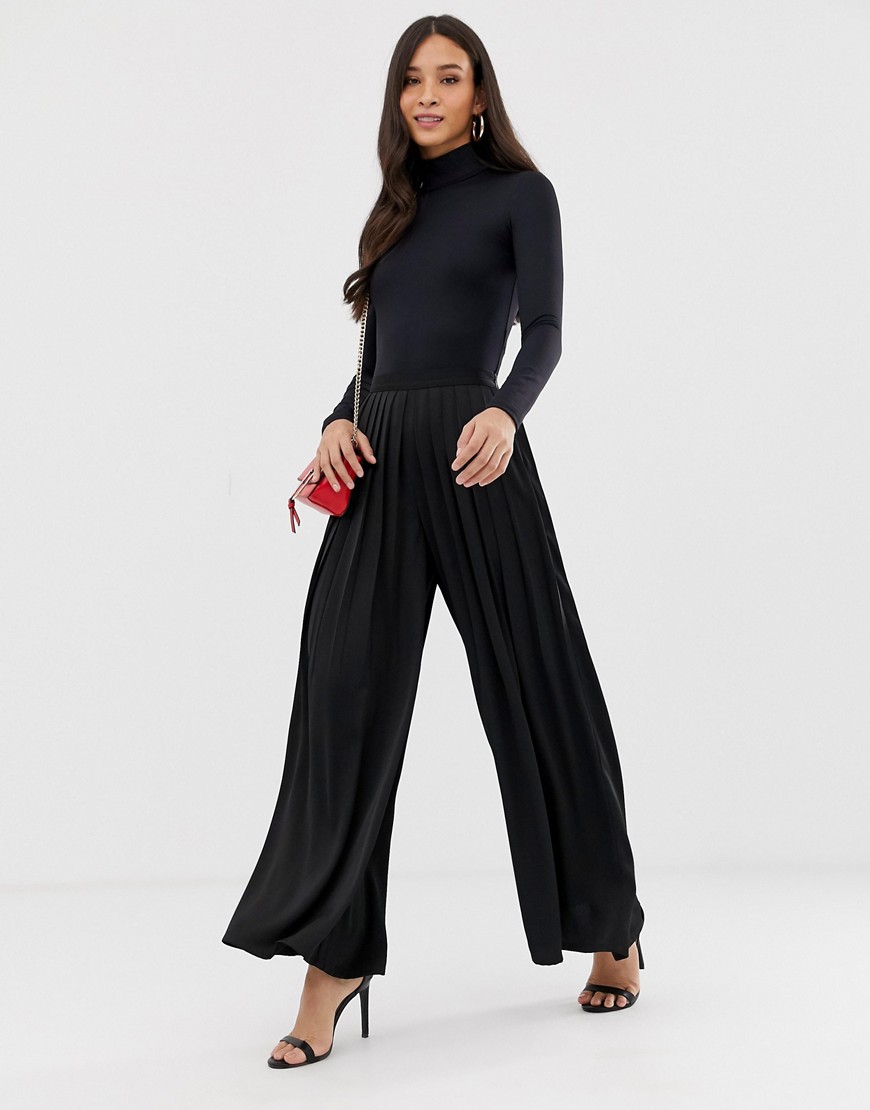 The Girlcode high waisted pleated wide leg trousers in black