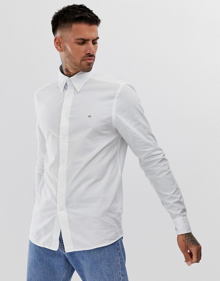 Calvin Klein small contrast logo oxford shirt slim fit in white