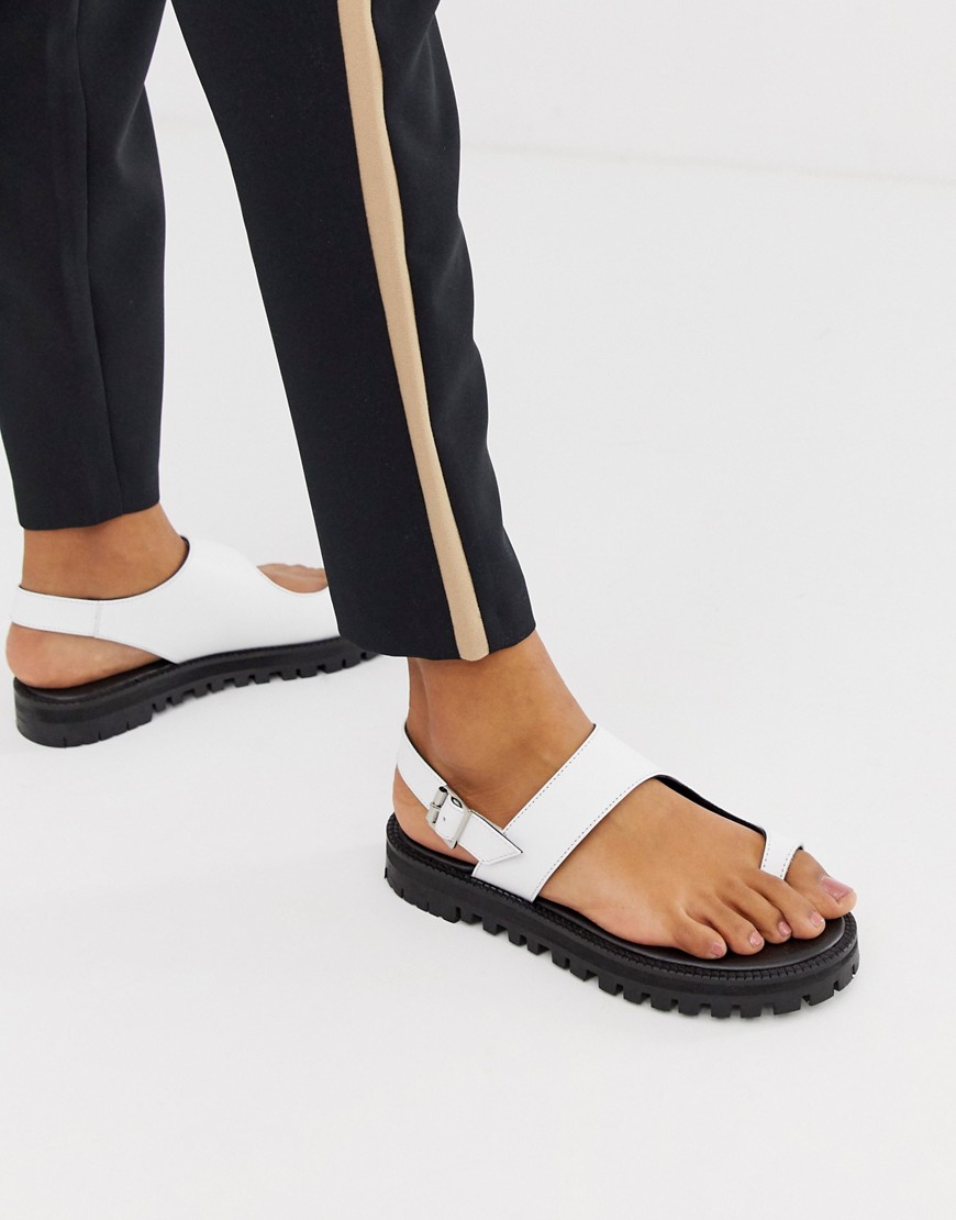 ASOS DESIGN Freeze leather chunky toe loop flat sandals