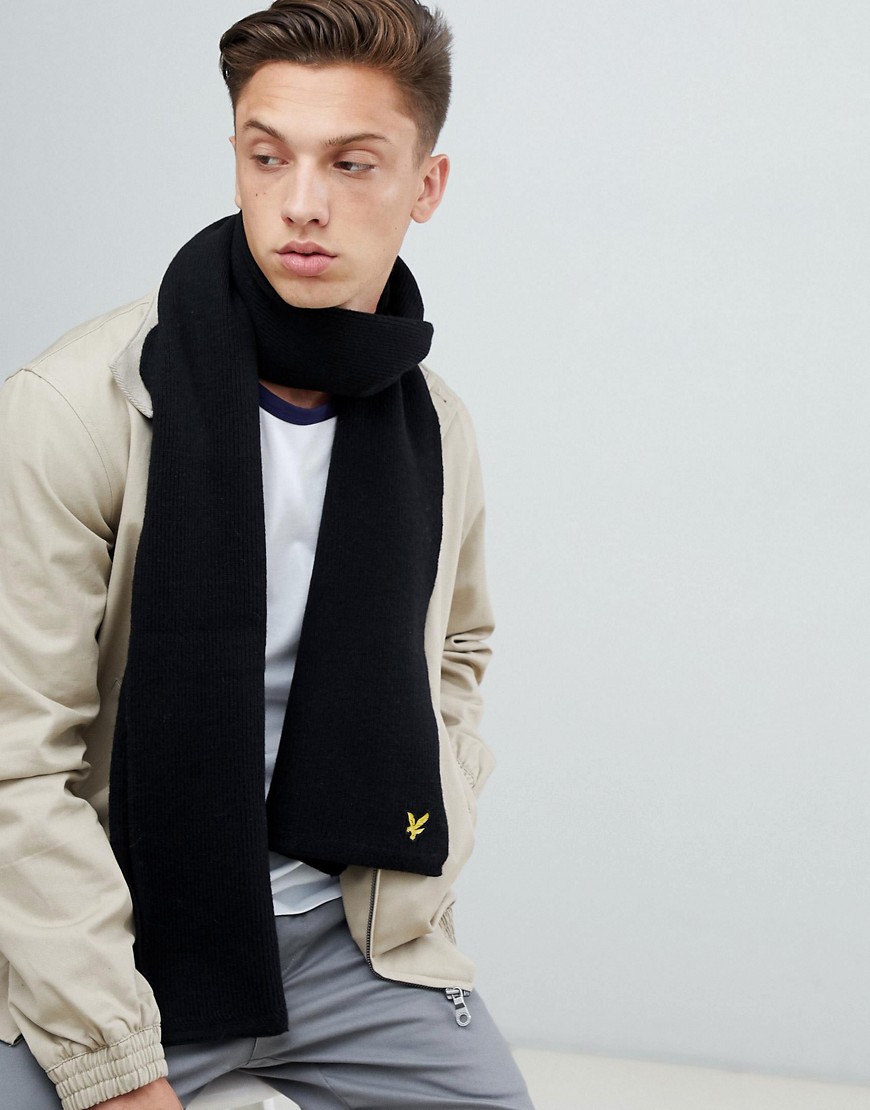 Lyle & Scott ribbed lambswool scarf in black