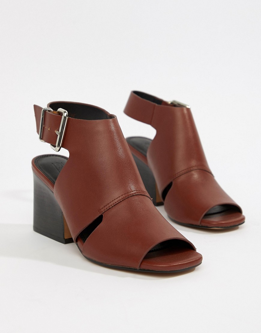 ASOS DESIGN Trissy casual heeled sandals