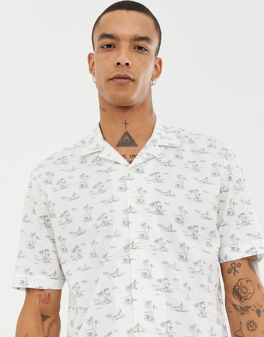 Moss London extra slim revere collar shirt in white print - White
