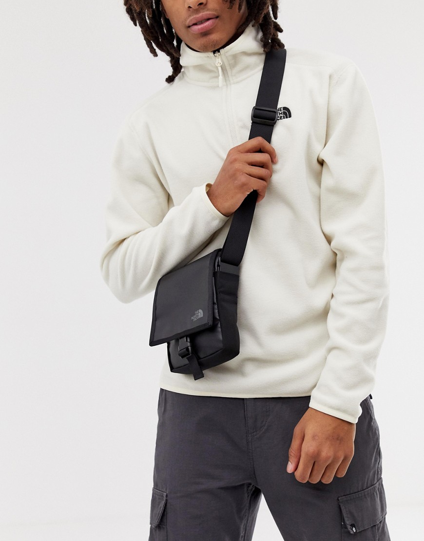 The North Face Bardu bag in black/white