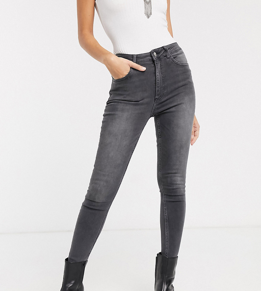Reclaimed Vintage inspired The '90 skinny jeans in grey wash