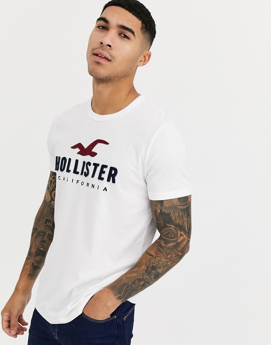 Hollister iconic tech applique logo t-shirt in white