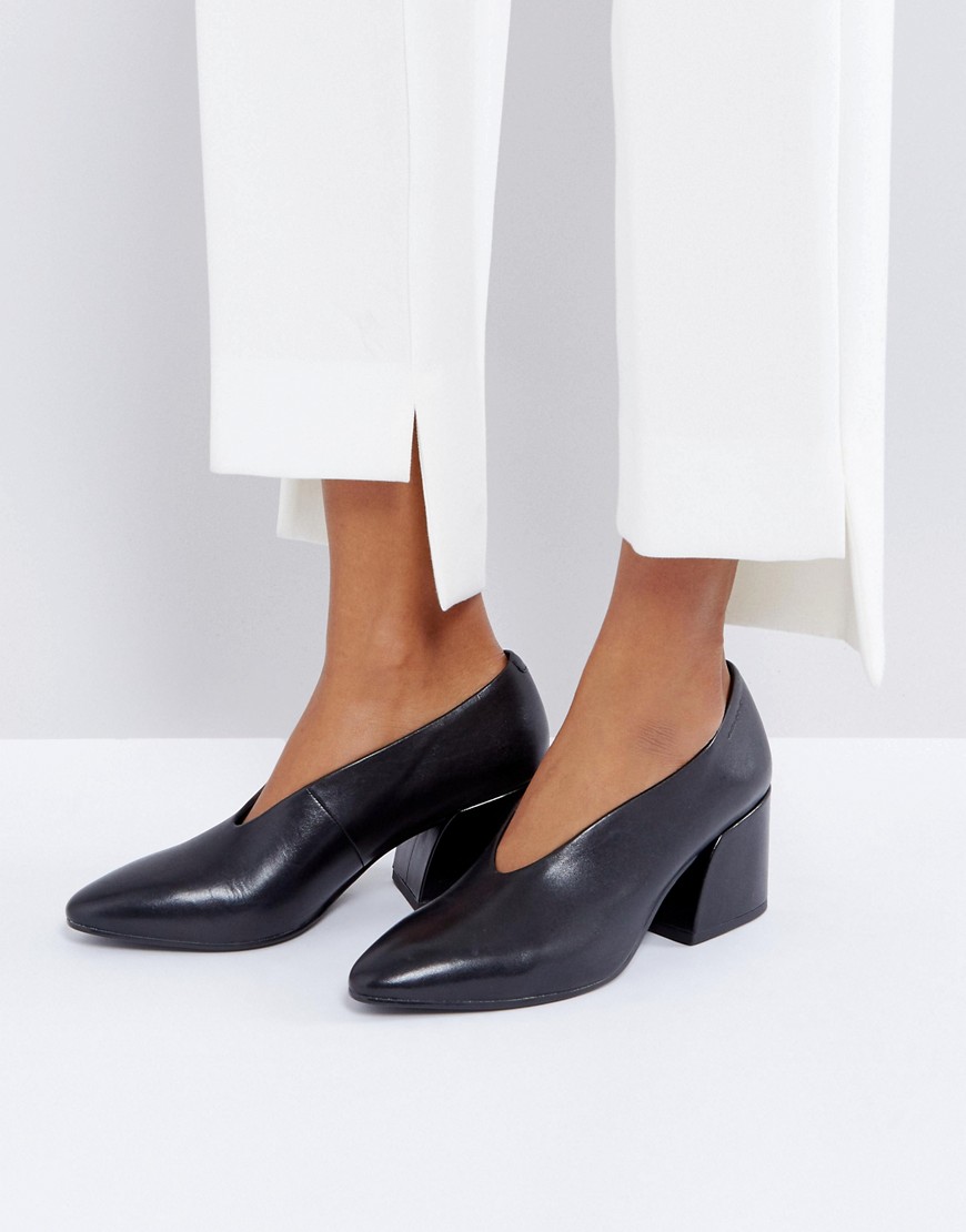 Vagabond Olivia Black Leather Mid Heeled Shoes - Black