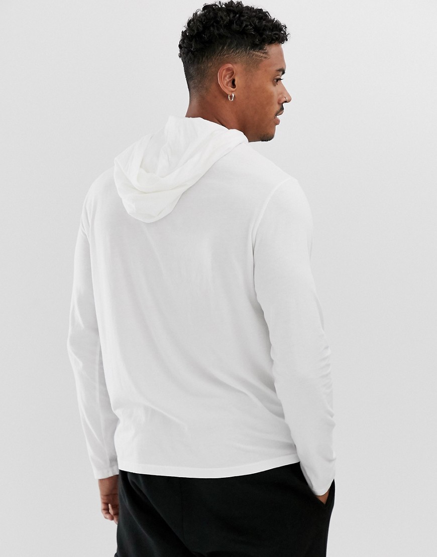 https://images.asos-media.com/inv/media/5/6/7/2/13043002/image2xxl.jpg