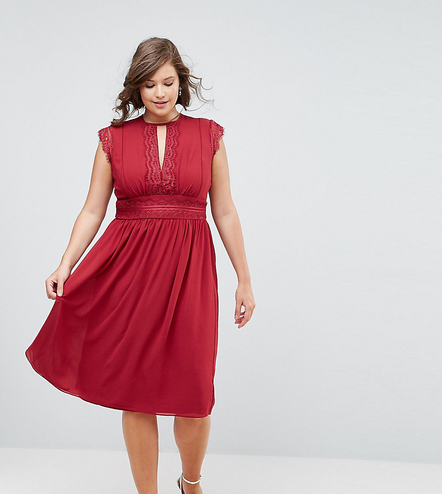 Платье миди с кружевной отделкой TFNC Plus WEDDING - Красный 