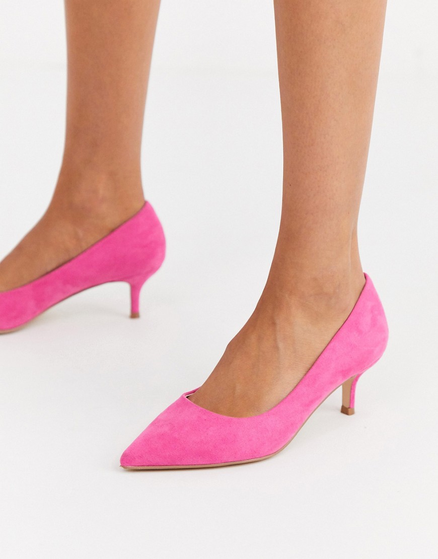 Faith Chariot pink mid heel court shoes