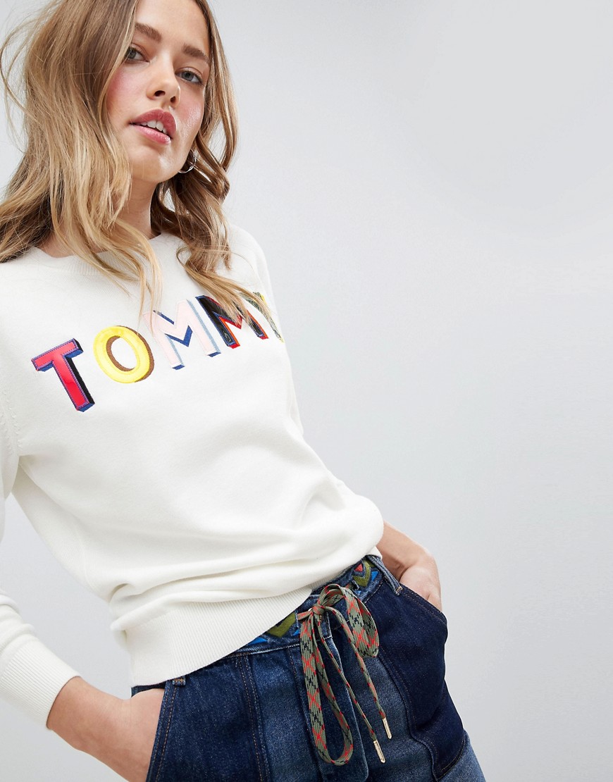Tommy Hilfiger Knitted Jumper With Patent Rainbow Logo - Snow white