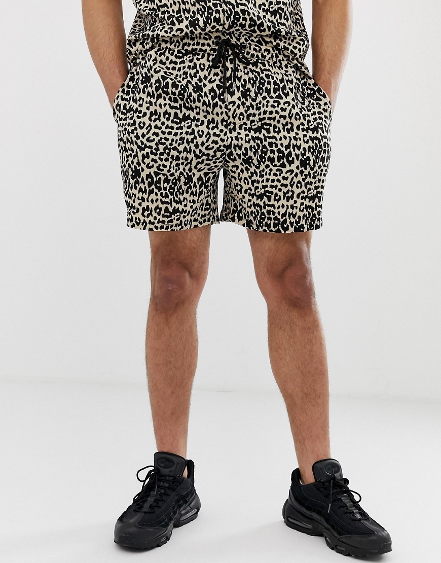 New Look co-ord shorts in leopard print
