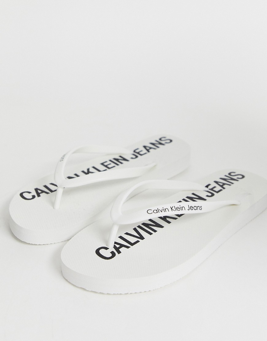 Calvin Klein Dori white flip flops