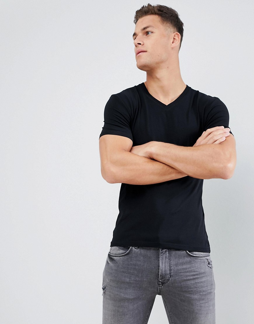 Celio V-Neck Muscle Fit T-Shirt In Black