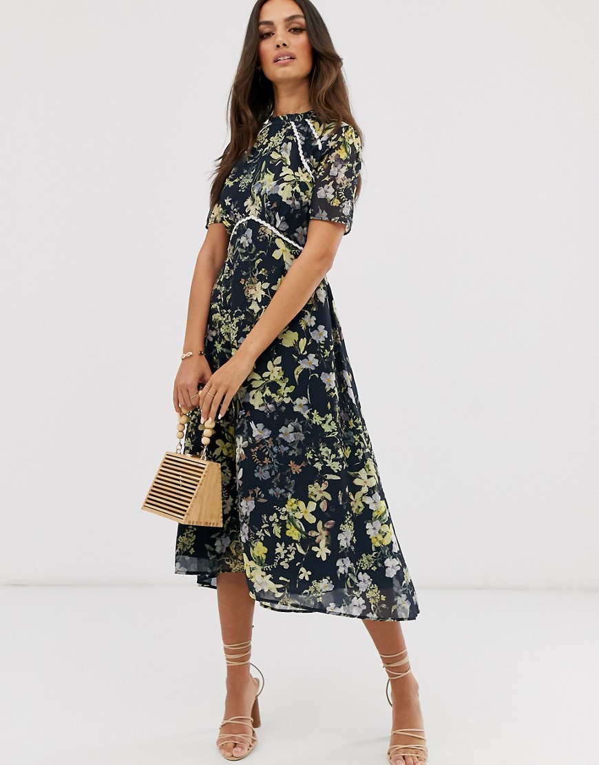 Hope and Ivy midi dress with open back in black based floral print
