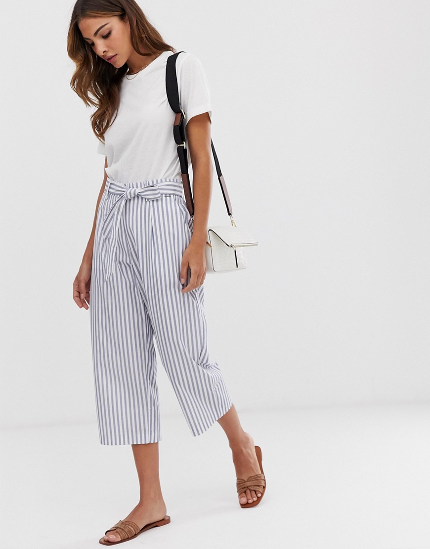 b.Young stripe tie waist trousers coord