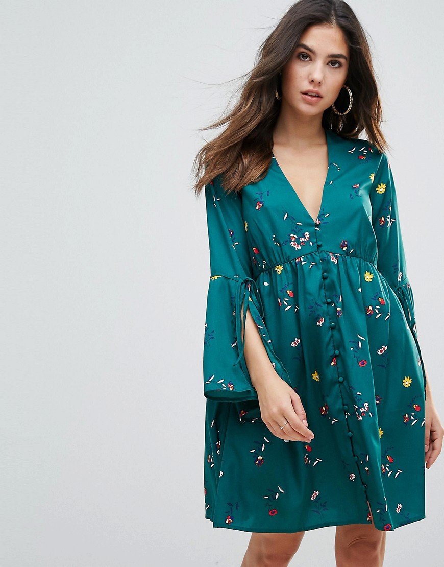 Influence Dress With Flare Sleeves - Green