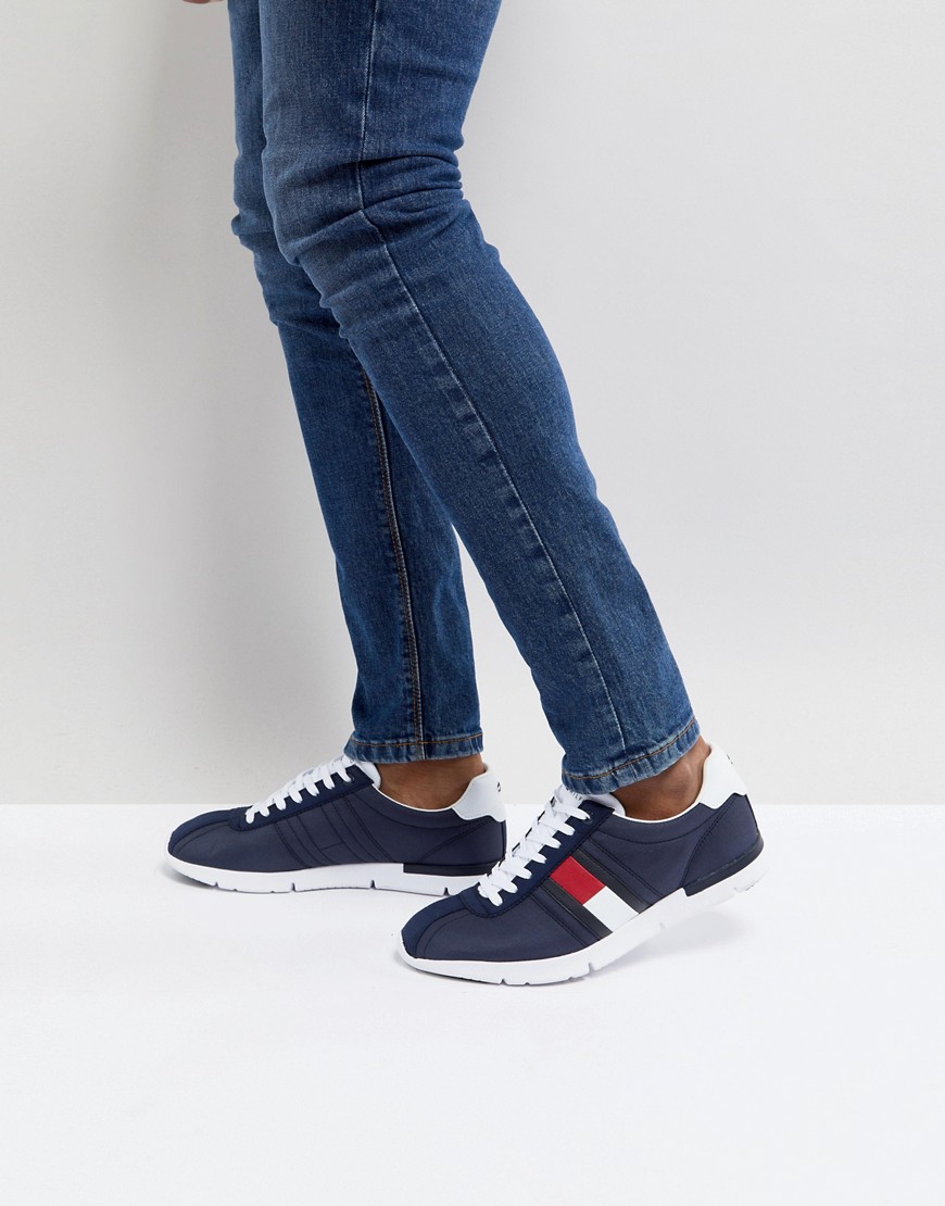 Tommy Hilfiger Retro Lightweight Trainers Icon Flag in Navy - Tommy navy