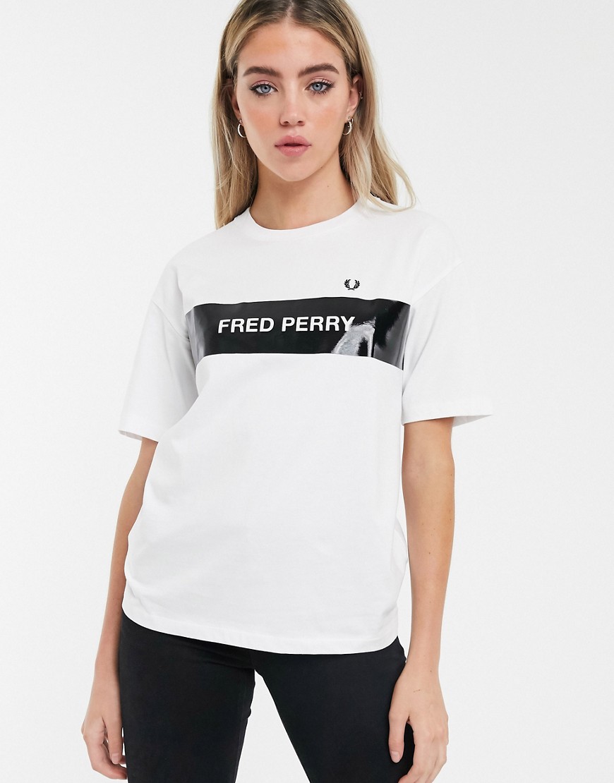 Fred Perry logo stripe tee
