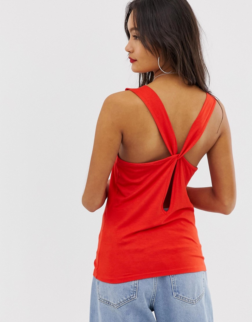 Noisy May twist back vest in red