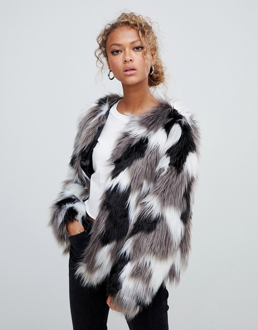New Look Tonal Faux Fur Collarless Coat - Grey pattern