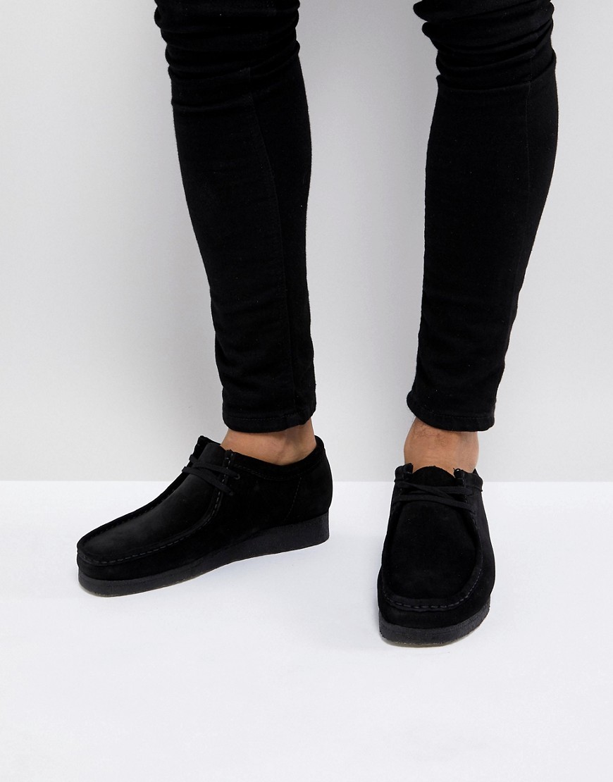 Clarks Originals Wallabee Lace Up Shoes In Black Suede