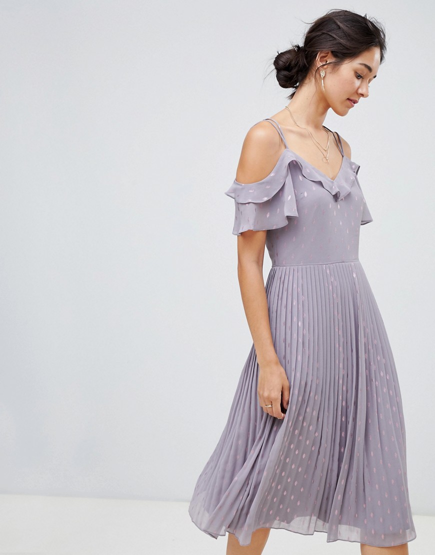Oasis spot pleated midi dress with cold shoulder in lilac
