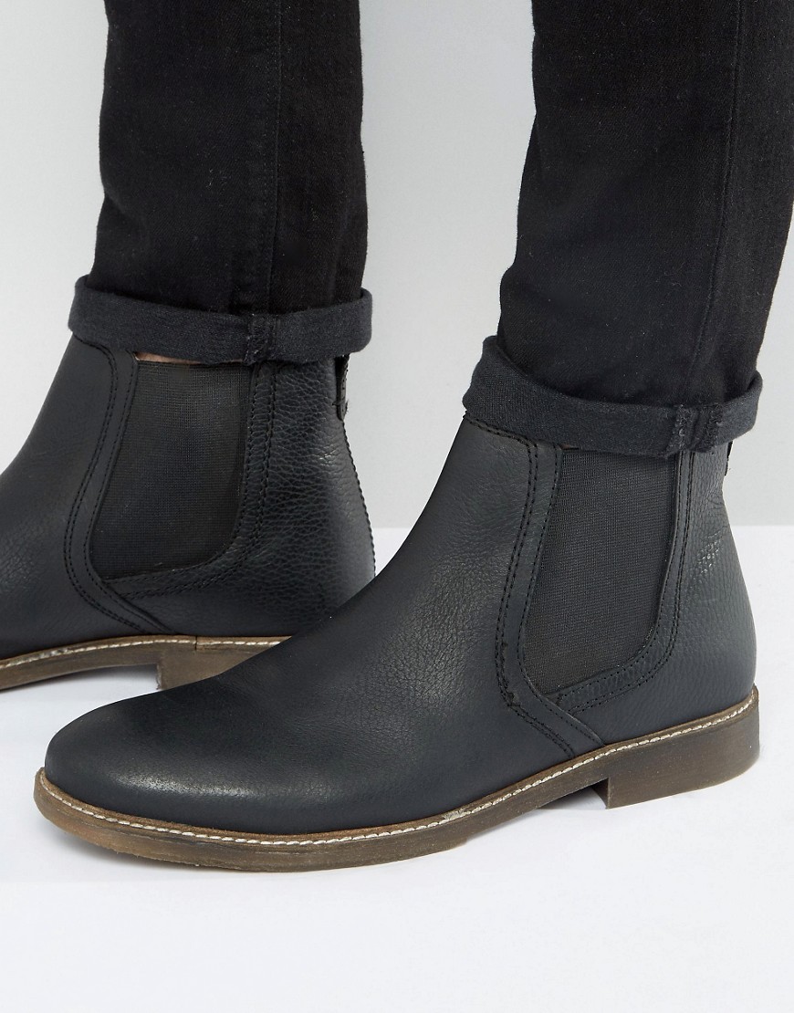 Red Tape Chelsea Boots In Black Leather
