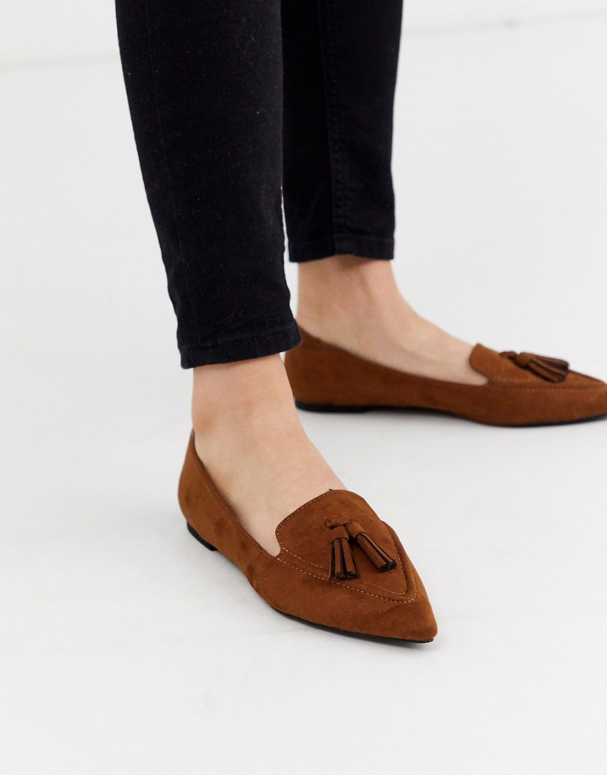 Miss Selfridge pointed loafers with tassels in tan