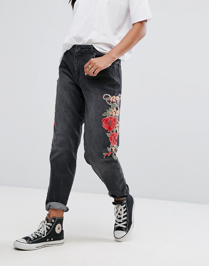 Kubban Floral Embroidered Side Mom Jeans - Black