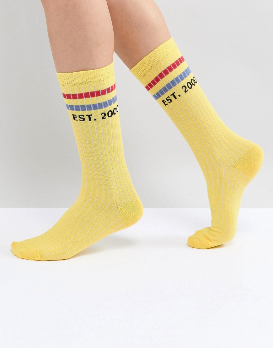 Высокие носки с полосками и надписями ASOS - Желтый 