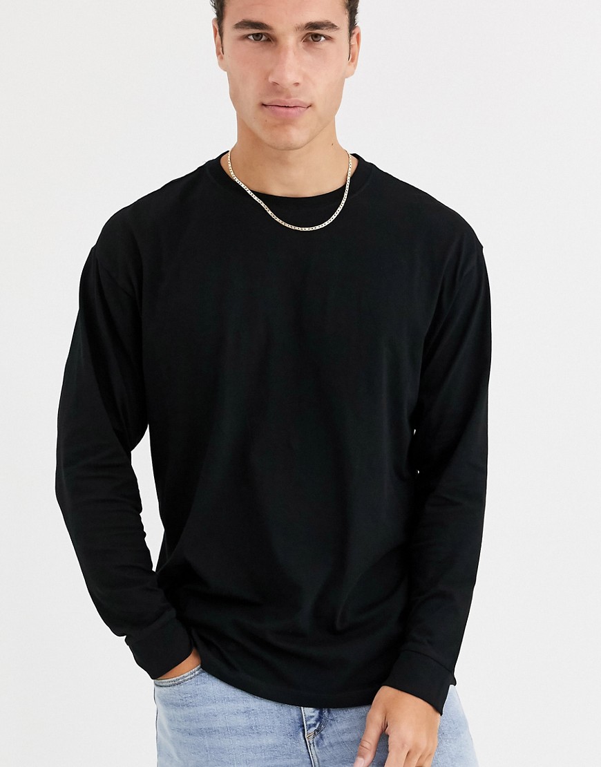 New Look oversized long sleeve cuff t-shirt in black