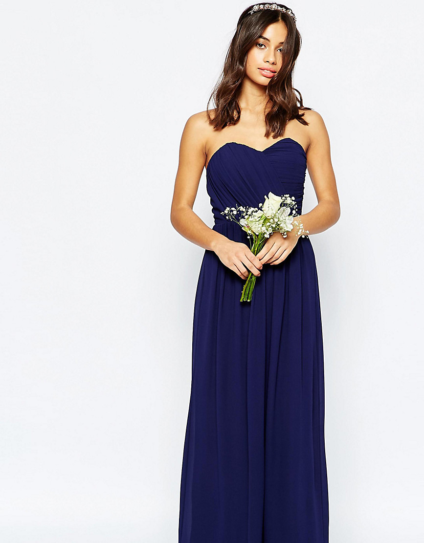 Шифоновое платье макси в стиле бандо TFNC Petite WEDDING - Темно-синий 