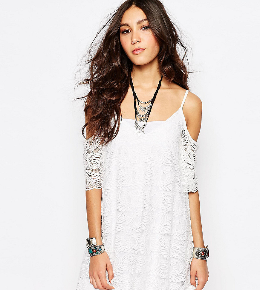 Rokoko Cold Shoulder Dress In Lace With Scallop Edge