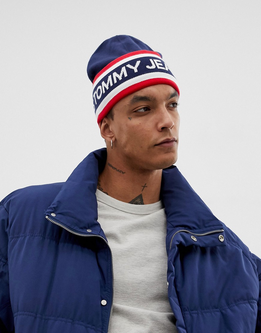 Tommy Jeans heritage logo knitted beanie in navy