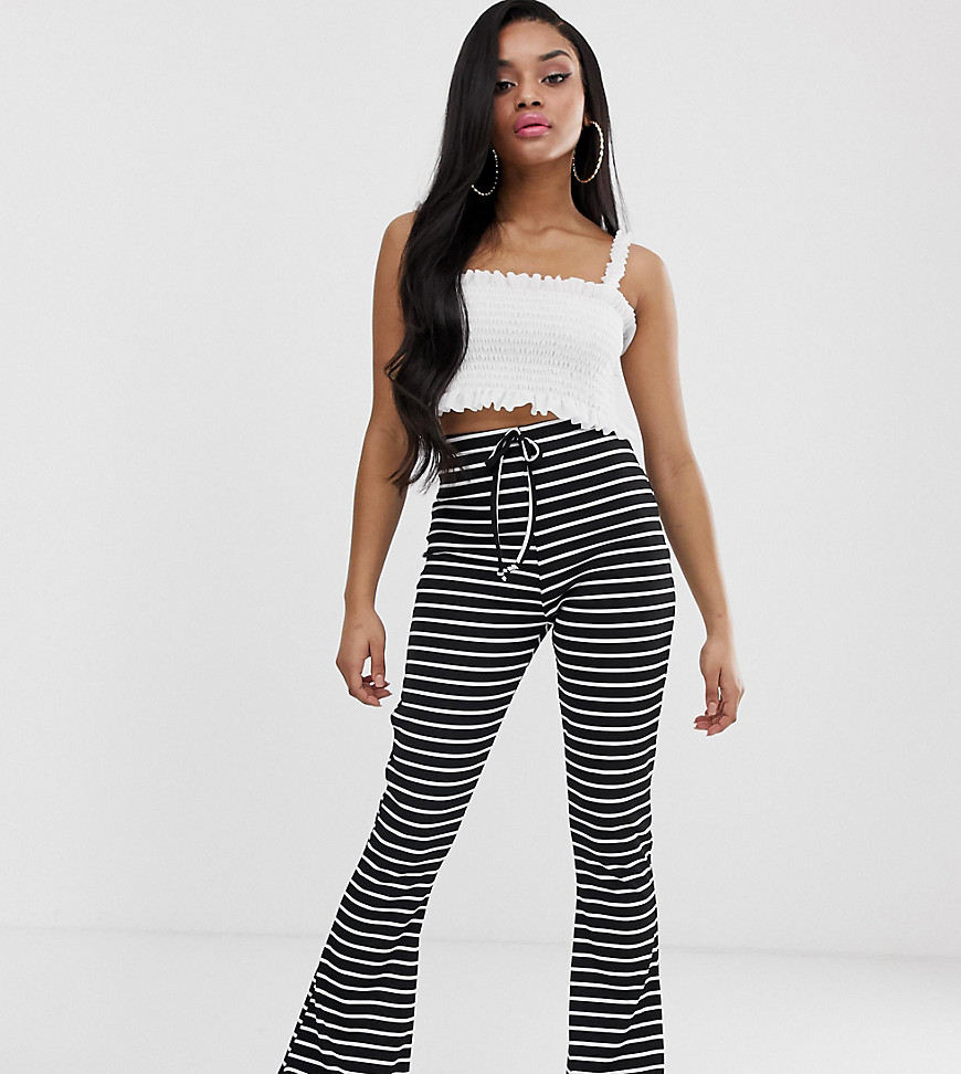 PrettyLittleThing Petite flare trousers in stripe